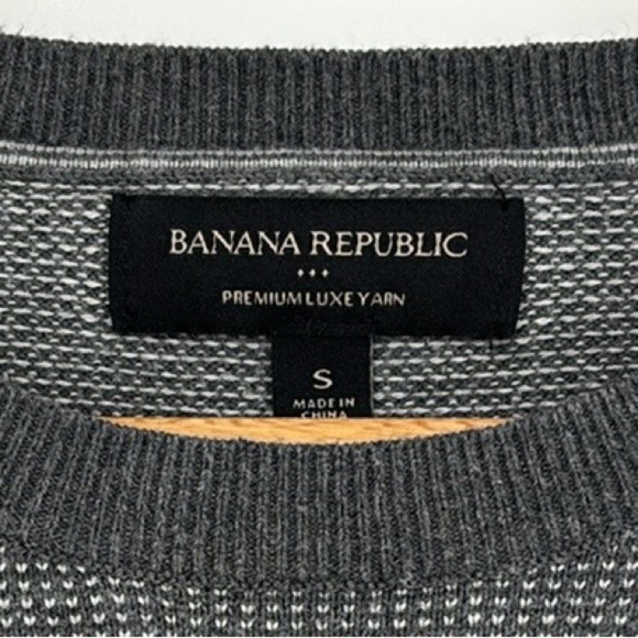 Banana Republic Factory Cotton Silk Cashmere Blend Sweater Men’s Size Small - Picture 3 of 5